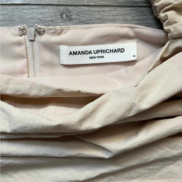 Amanda Uprichard Cream Puff Short Sleeve Smocked Square Neck Summer Crop Top M - Picture 7 of 8